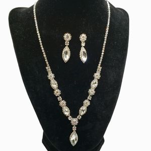 NEW Christina Collection Necklace and Earrings Set